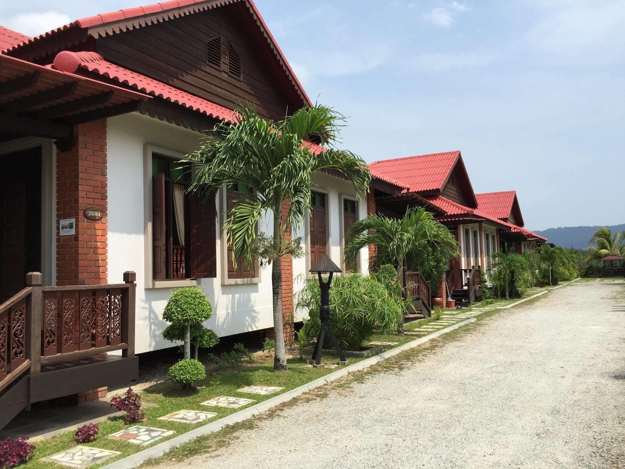 Jasmine Villa Pantai Cenang  Exterior photo